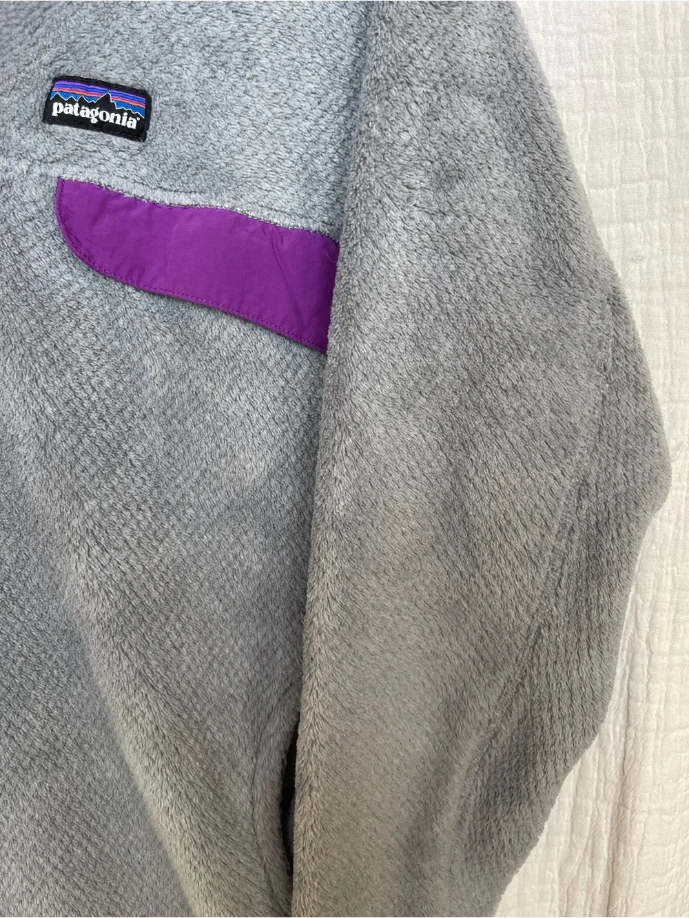 Patagonia Women's Re-Tool Snap-T Fleece Pullover Grey / Purple XL
